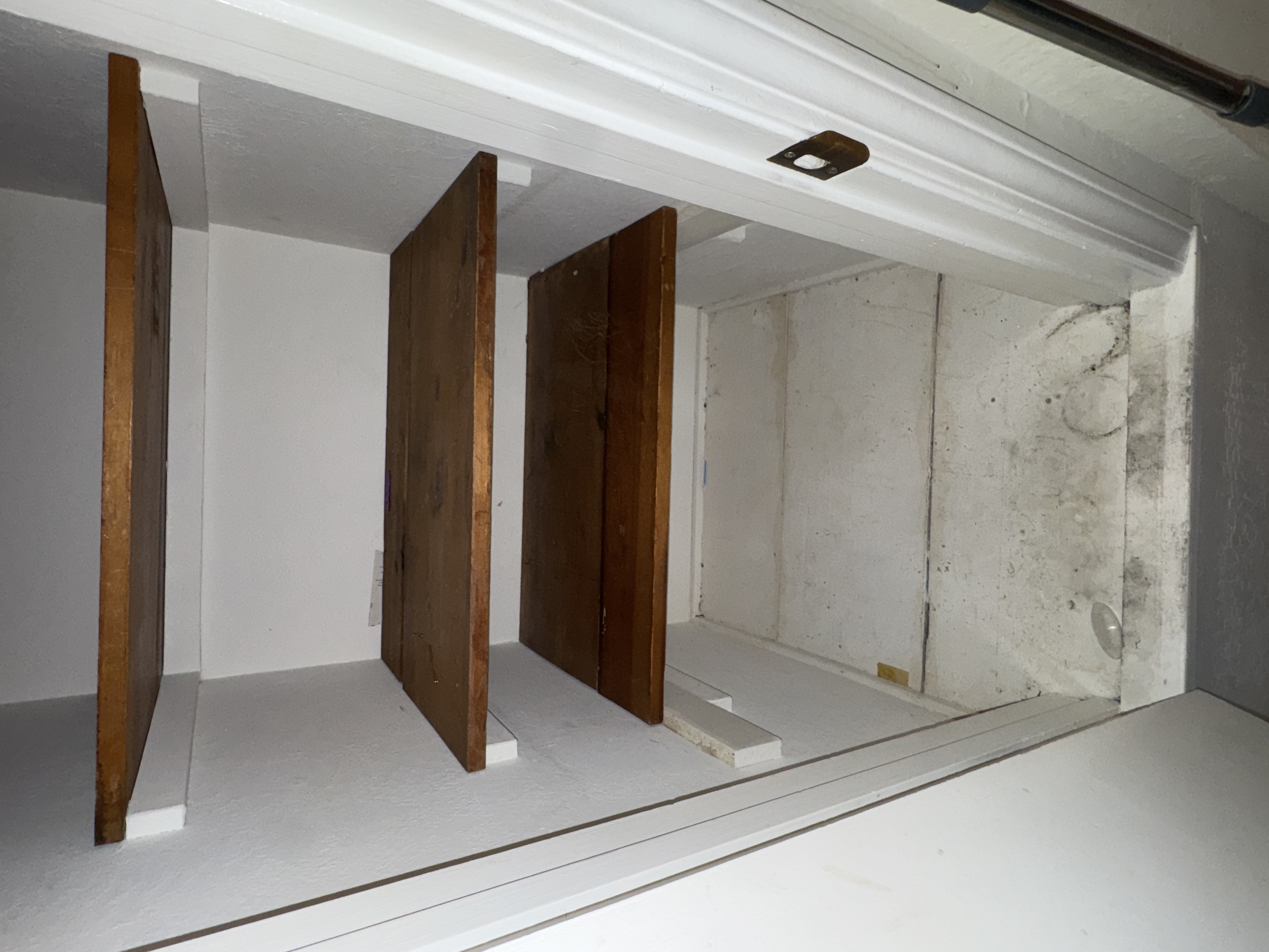 Bathroom 2, photo 11