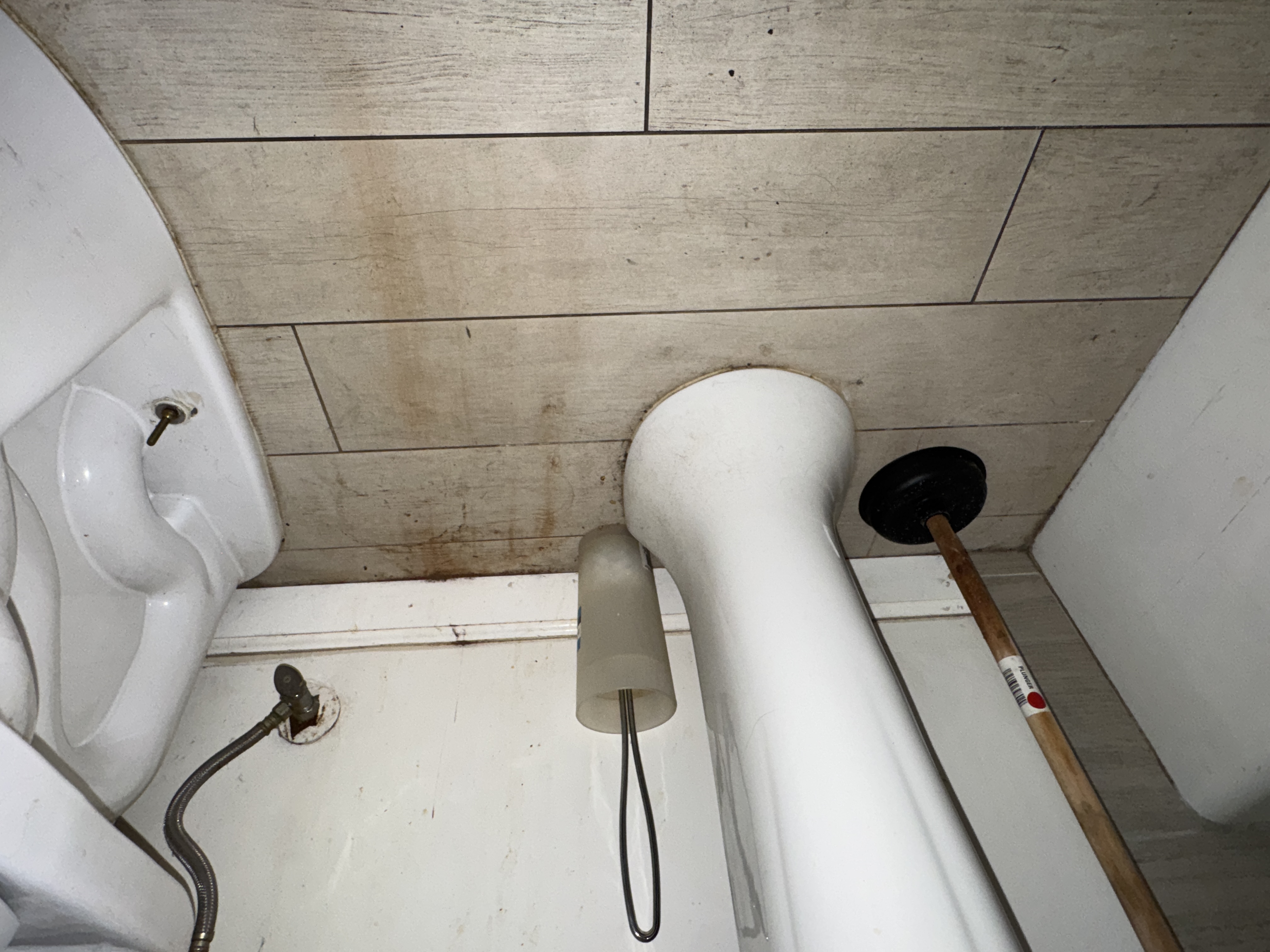 Bathroom 2, photo 7